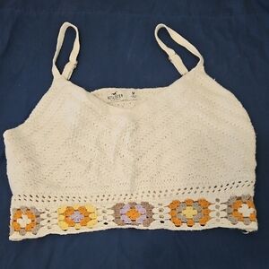 Hollister Size M Crochet Crop Top